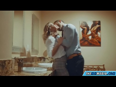 ❤️ Khi một cô gái tóc vàng busty quyến rũ bạn trong một nhà vệ sinh công cộng ️ Khiêu dâm qua đường hậu môn tại khiêu dâm% vi.stroybassein.ru% ❌️